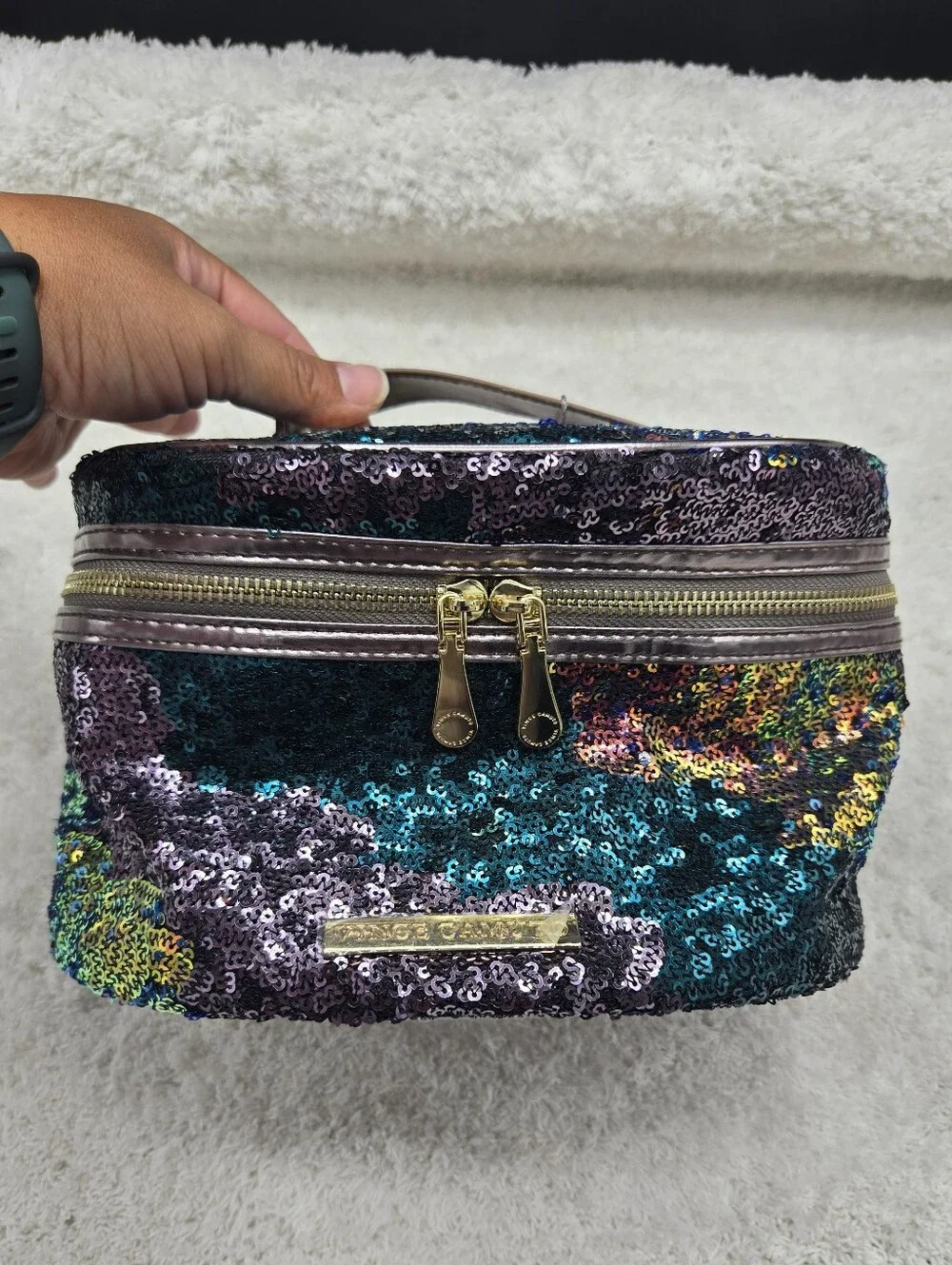Vince Camuto Sequin Makeup Organizer NWT Zip Around